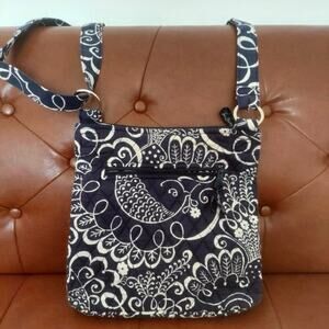 Vera Bradley, Navy Blue Cross-Body Bag, In Great condition!